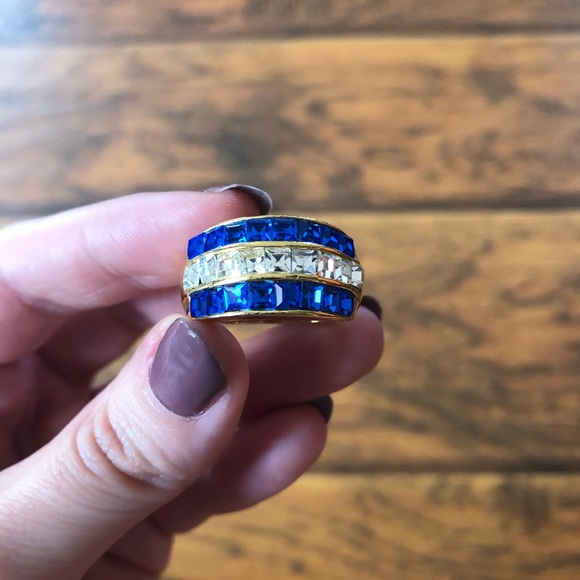 ⚡️SALE Tara Vanessa Cocktail Ring - Picture 3 of 4
